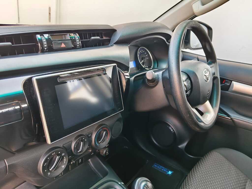 Toyota Hilux - View 8