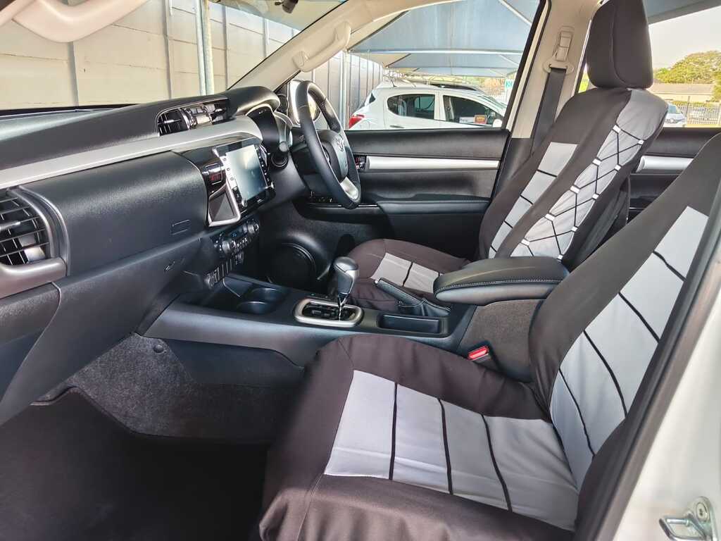 Toyota Hilux - View 12