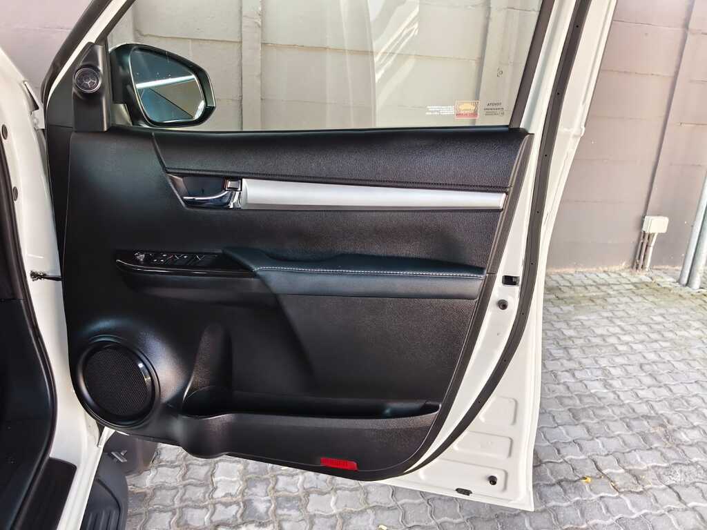 Toyota Hilux - View 14