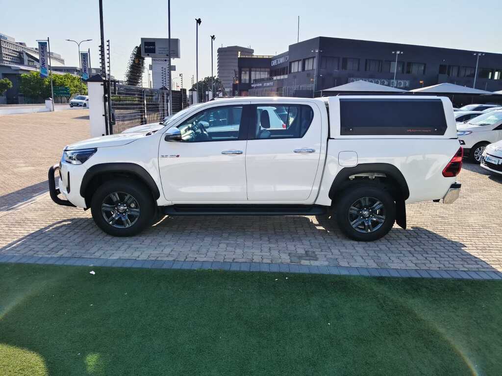 Toyota Hilux - View 4