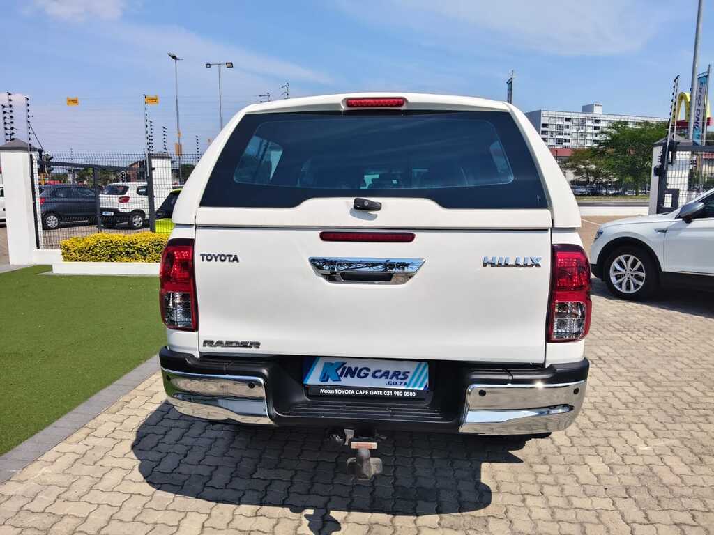 Toyota Hilux - View 6