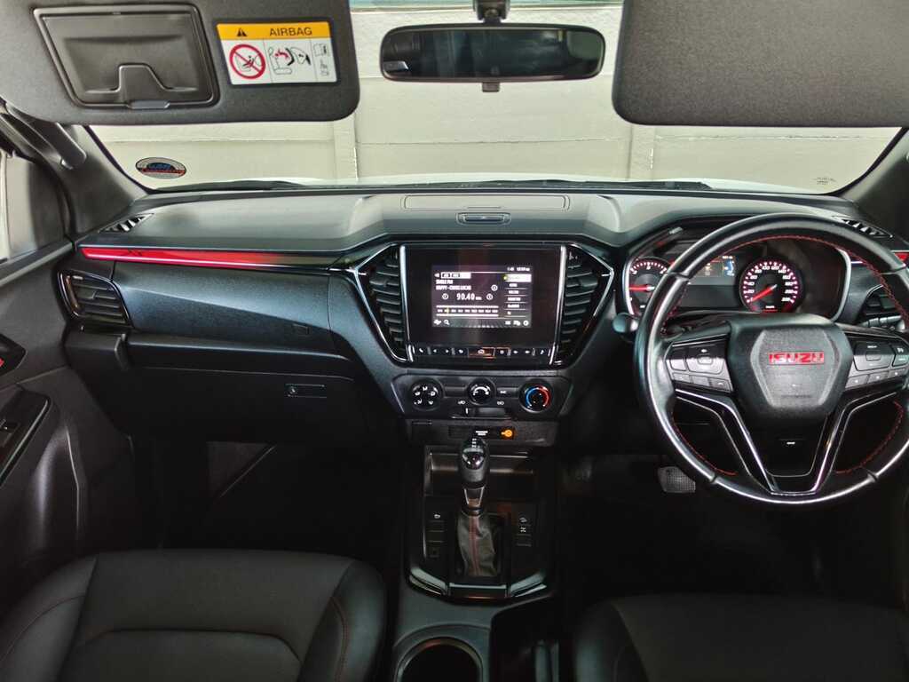 Isuzu D-max - View 9