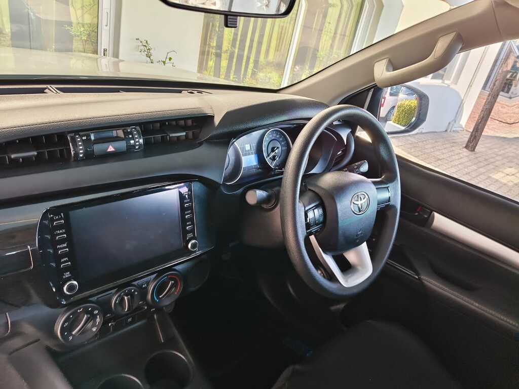Toyota Hilux - View 11