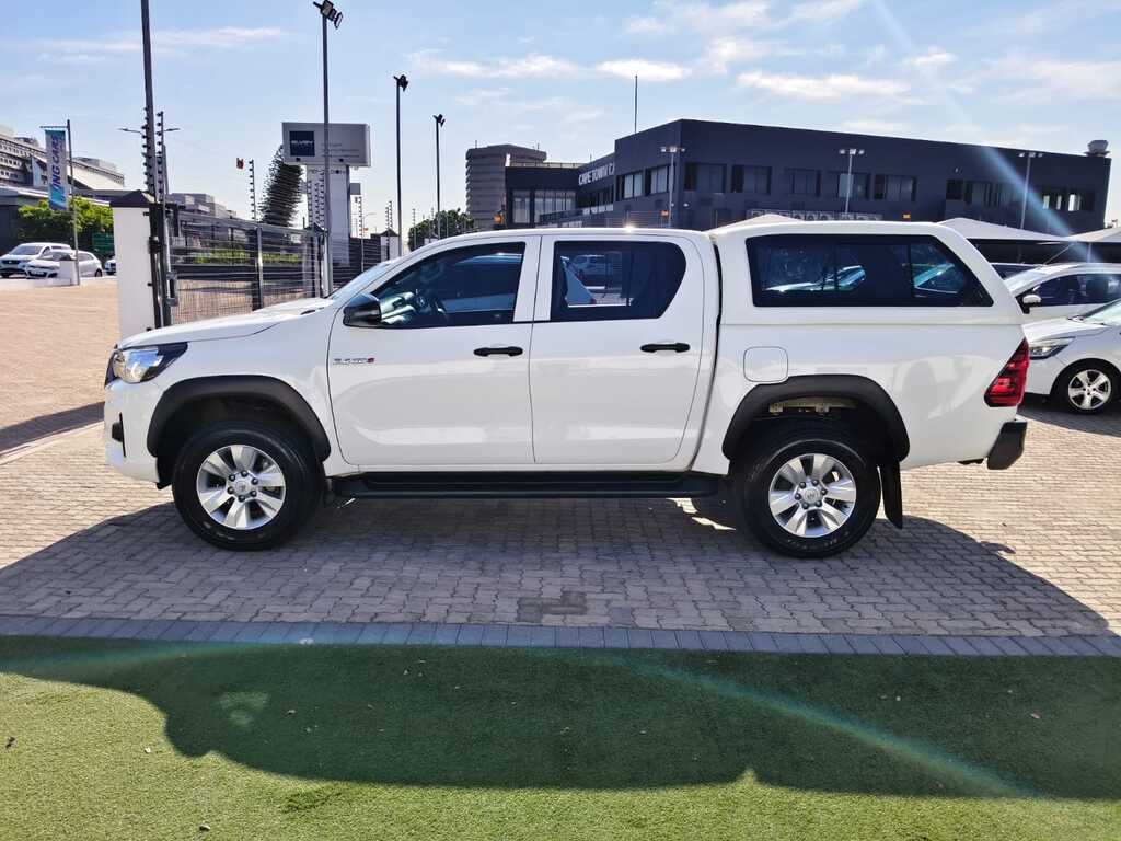 Toyota Hilux - View 4
