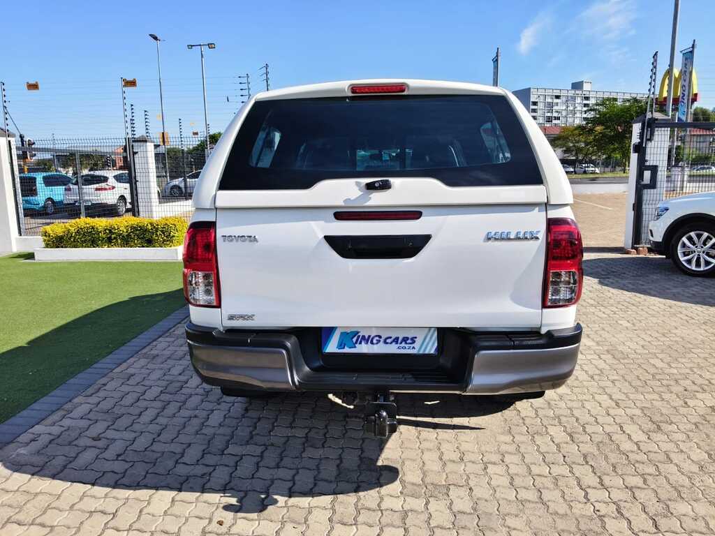 Toyota Hilux - View 6