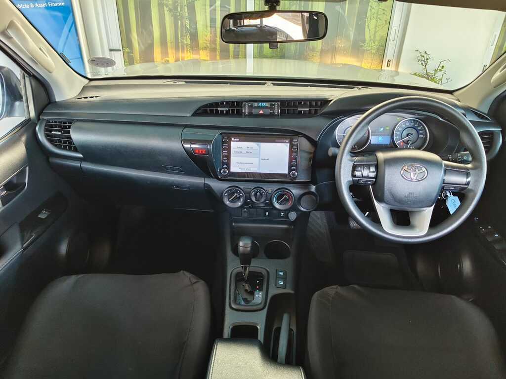 Toyota Hilux - View 9