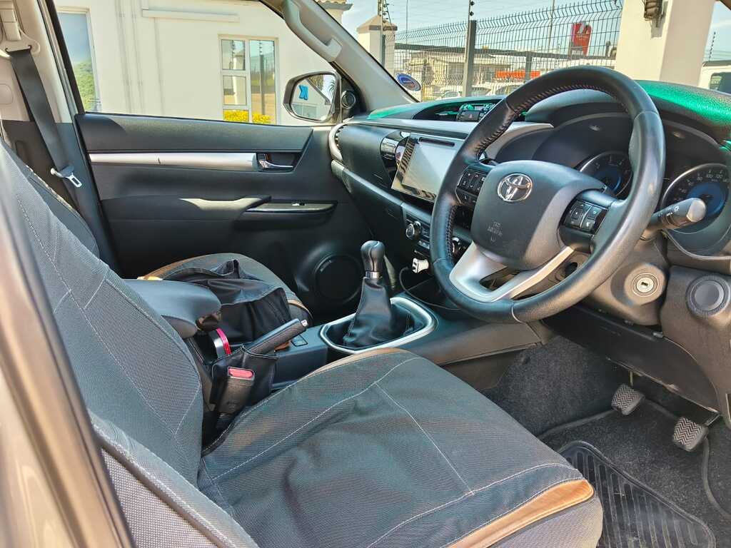 Toyota Hilux - View 9