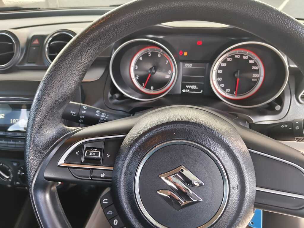 Suzuki Swift - View 11