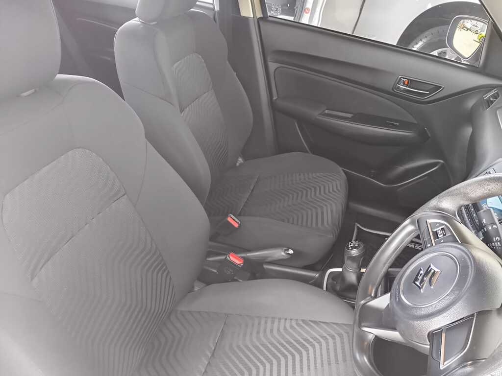 Suzuki Swift - View 13