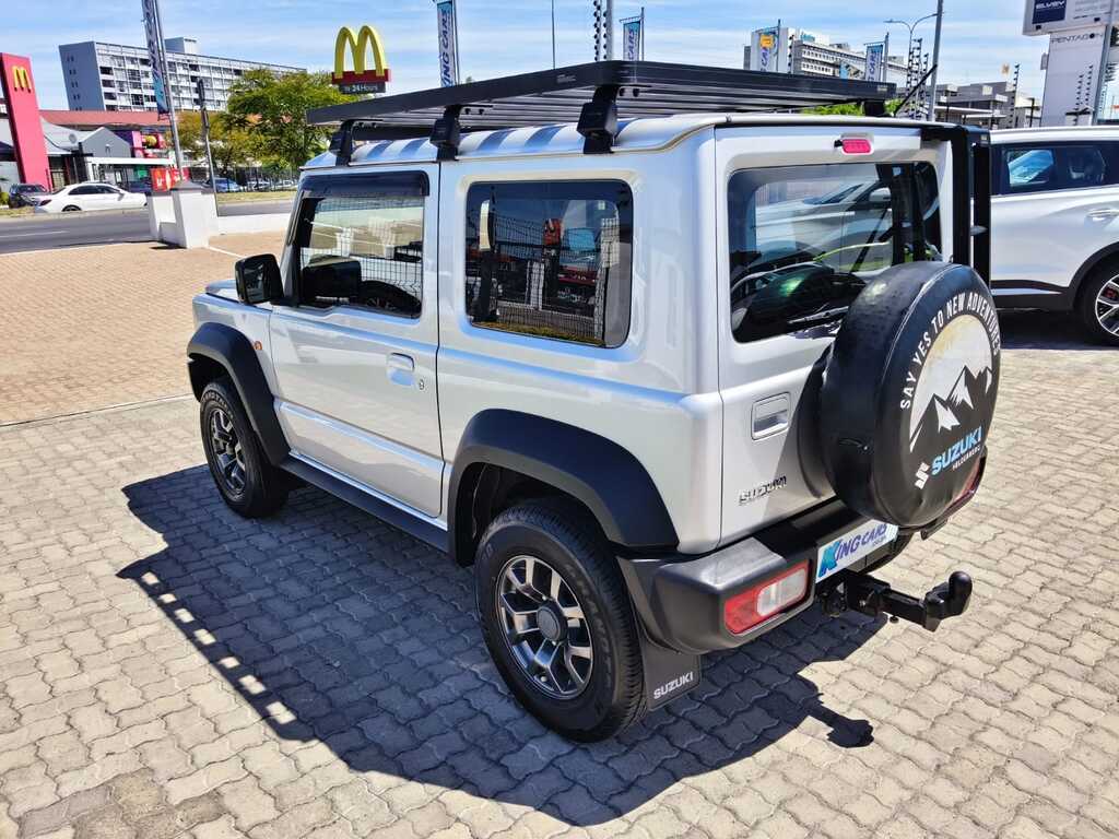 Suzuki Jimny - View 3