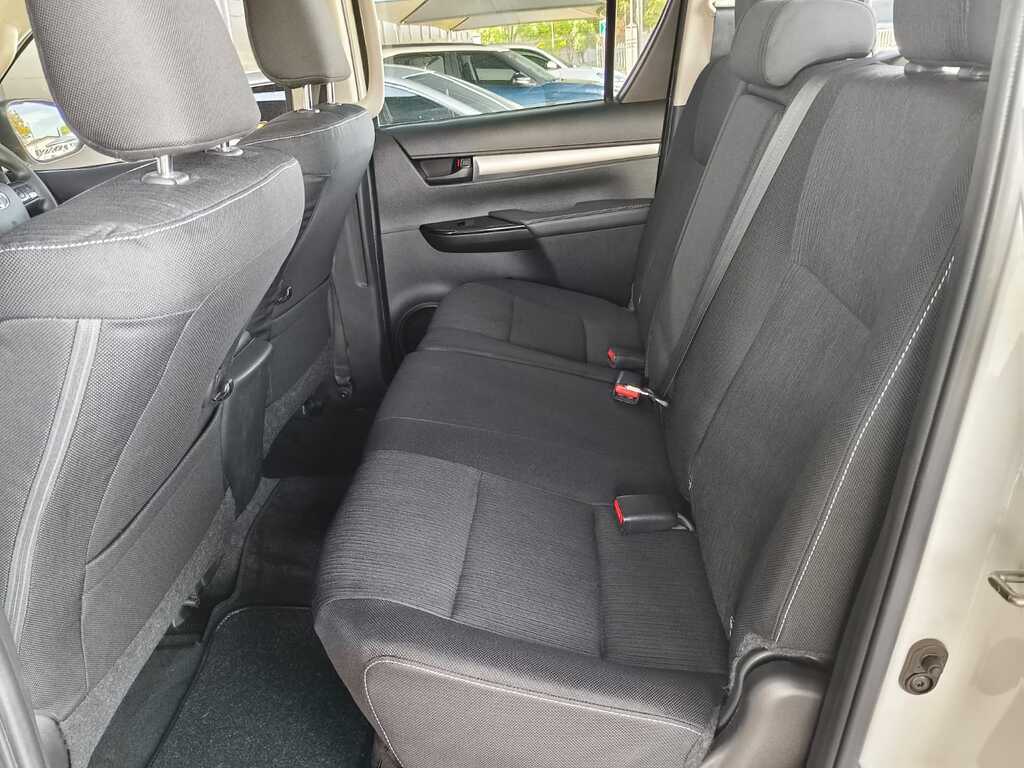 Toyota Hilux - View 14