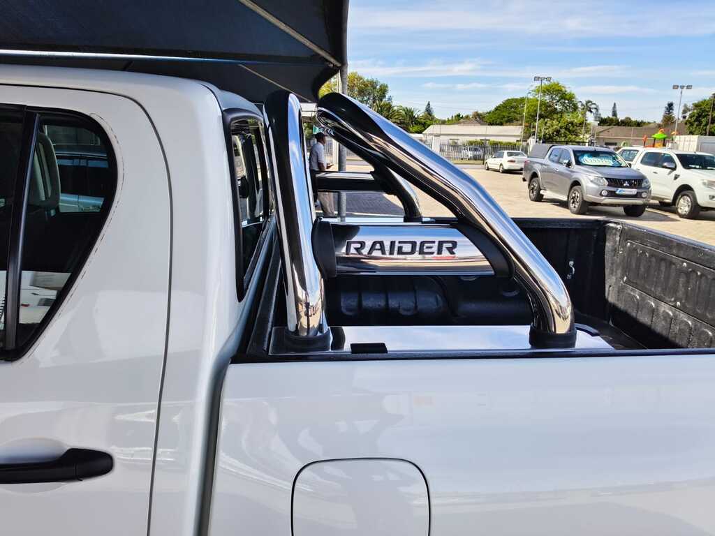 Toyota Hilux - View 16