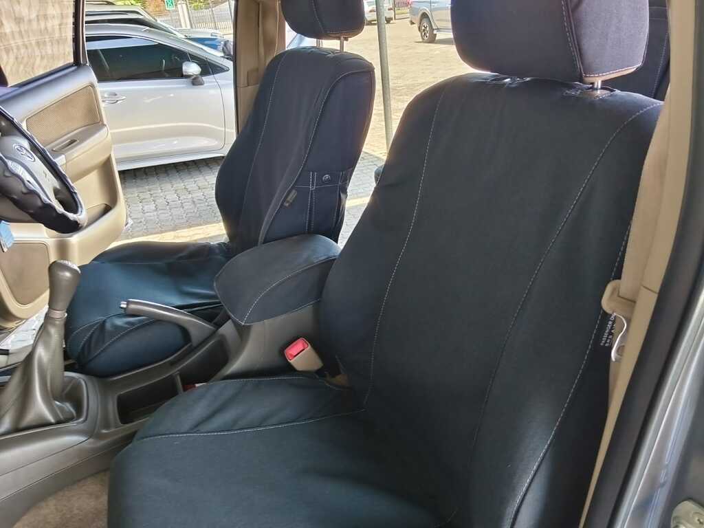 Toyota Fortuner - View 11