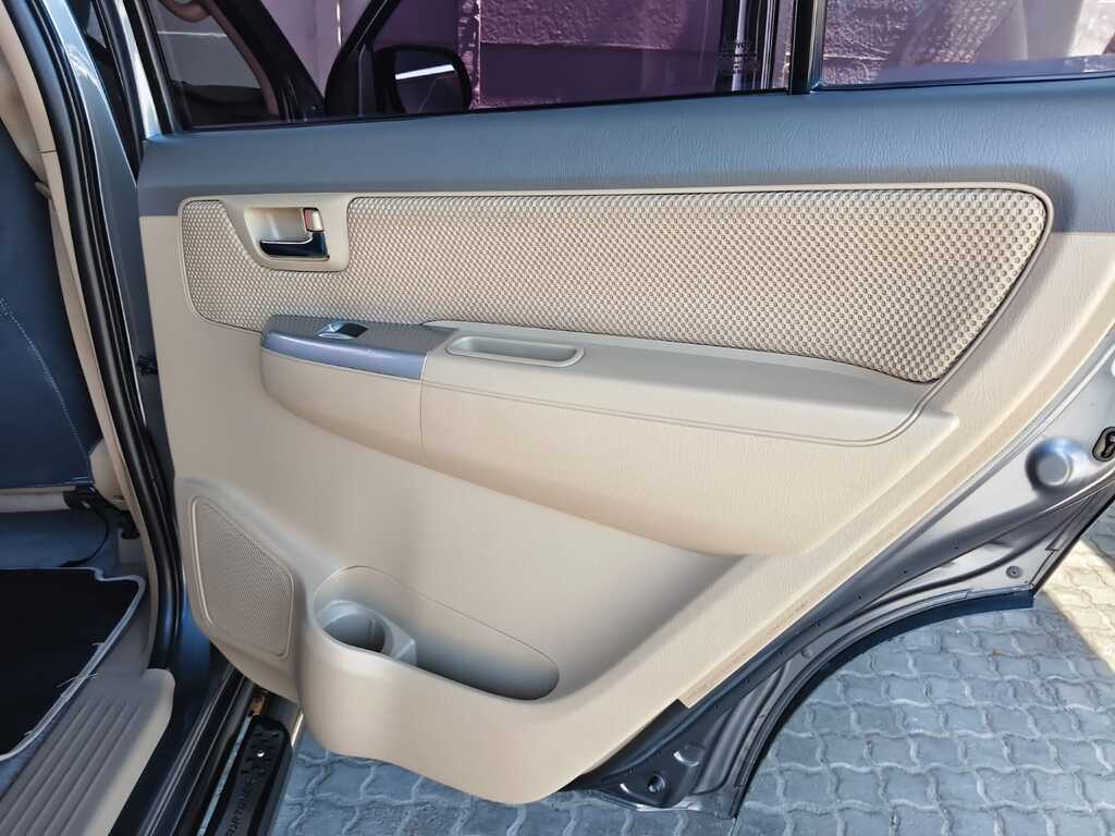 Toyota Fortuner - View 15