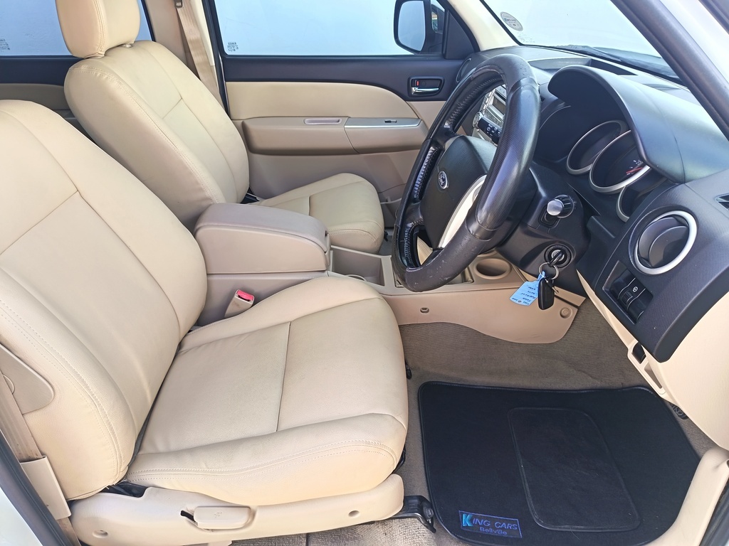 Ford Everest - View 10