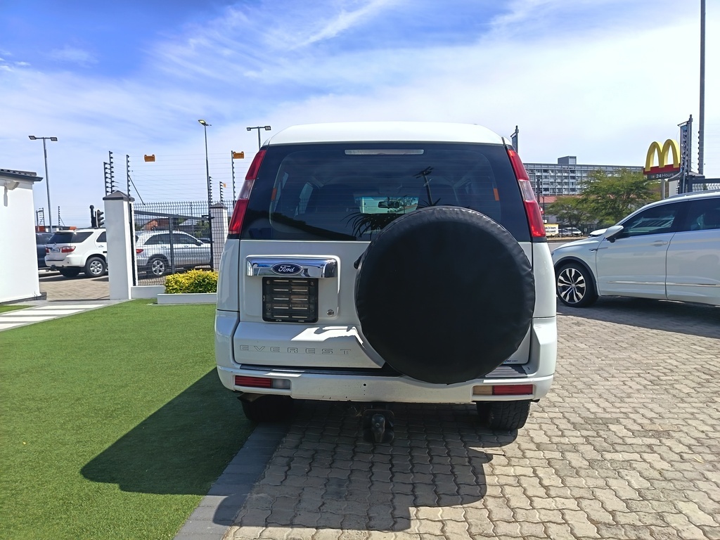 Ford Everest - View 6