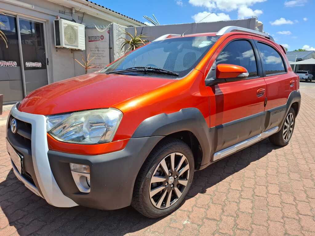 TOYOTA ETIOS - Image 2