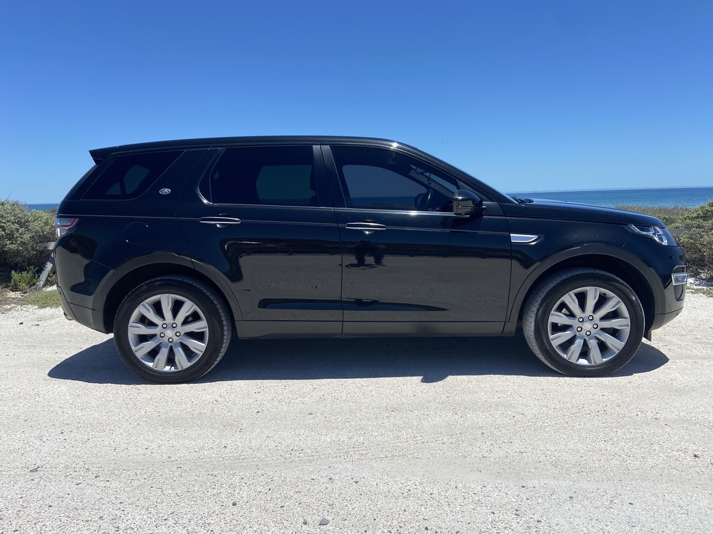 LAND ROVER DISCOVERY SPORT Cars 4 Africa