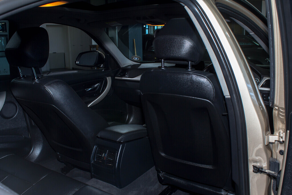 Thumbnail Image Thumbnail Image