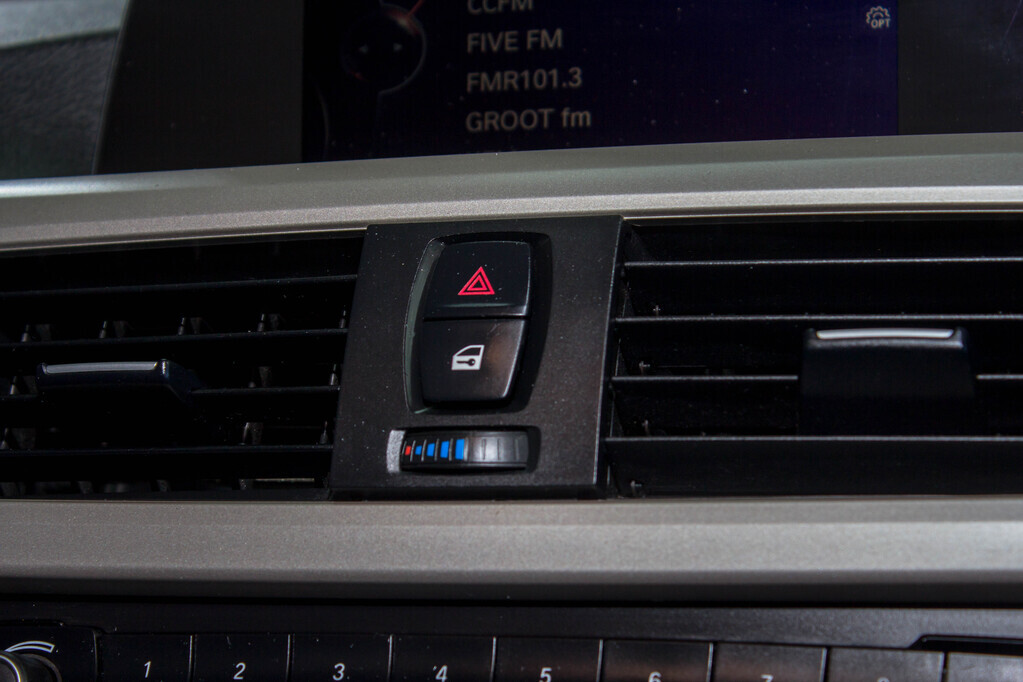 Thumbnail Image Thumbnail Image