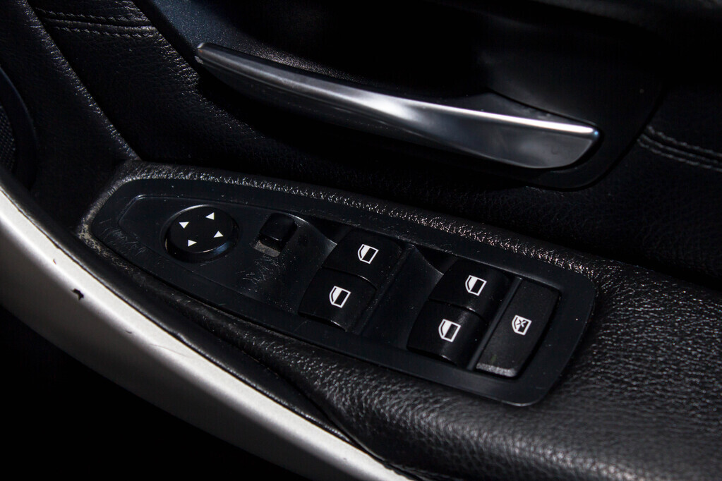 Thumbnail Image Thumbnail Image