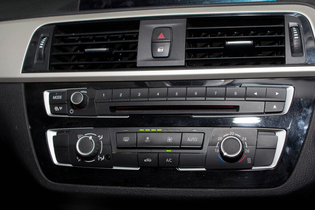 Thumbnail Image Thumbnail Image