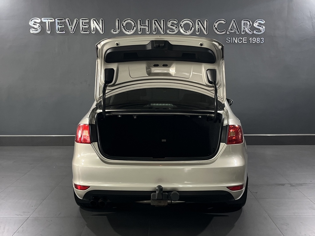 Thumbnail Image Thumbnail Image