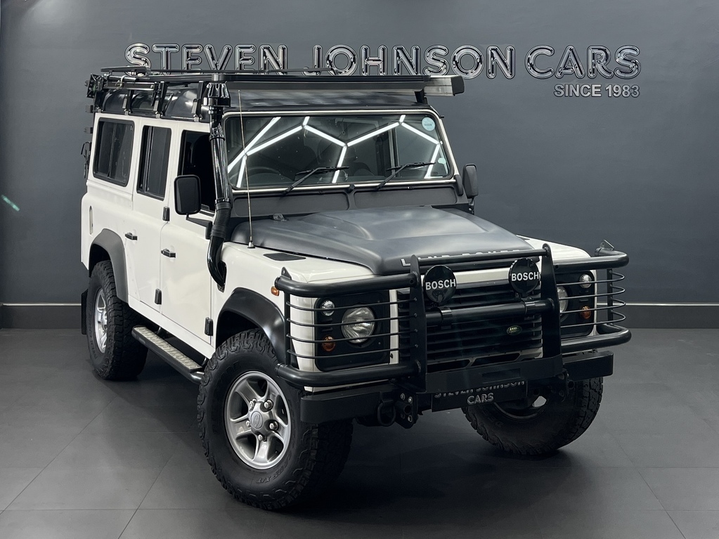LAND ROVER DEFENDER 110