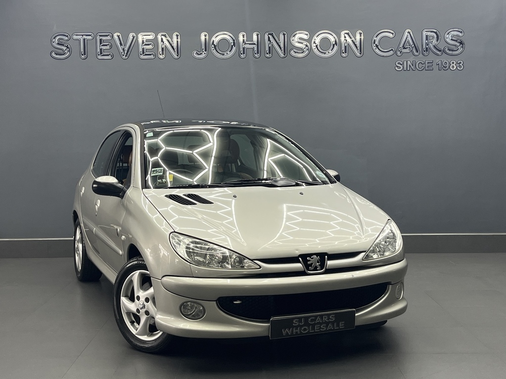 PEUGEOT 206
