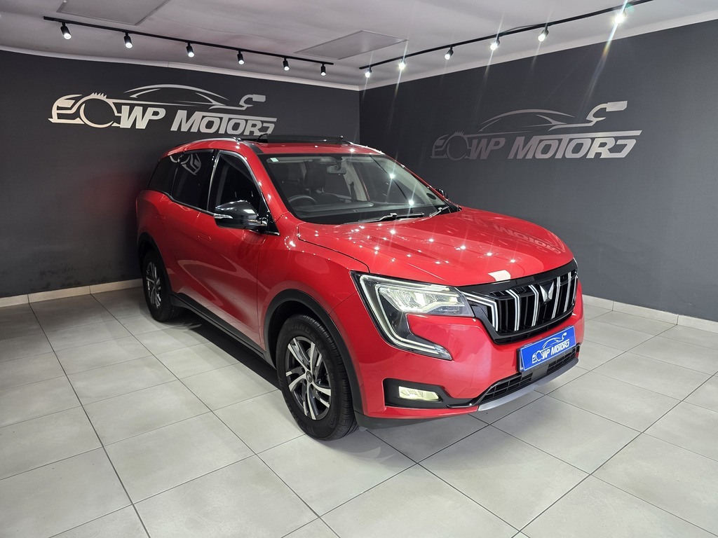 Mahindra XUV 700 2.0 AX5 Auto