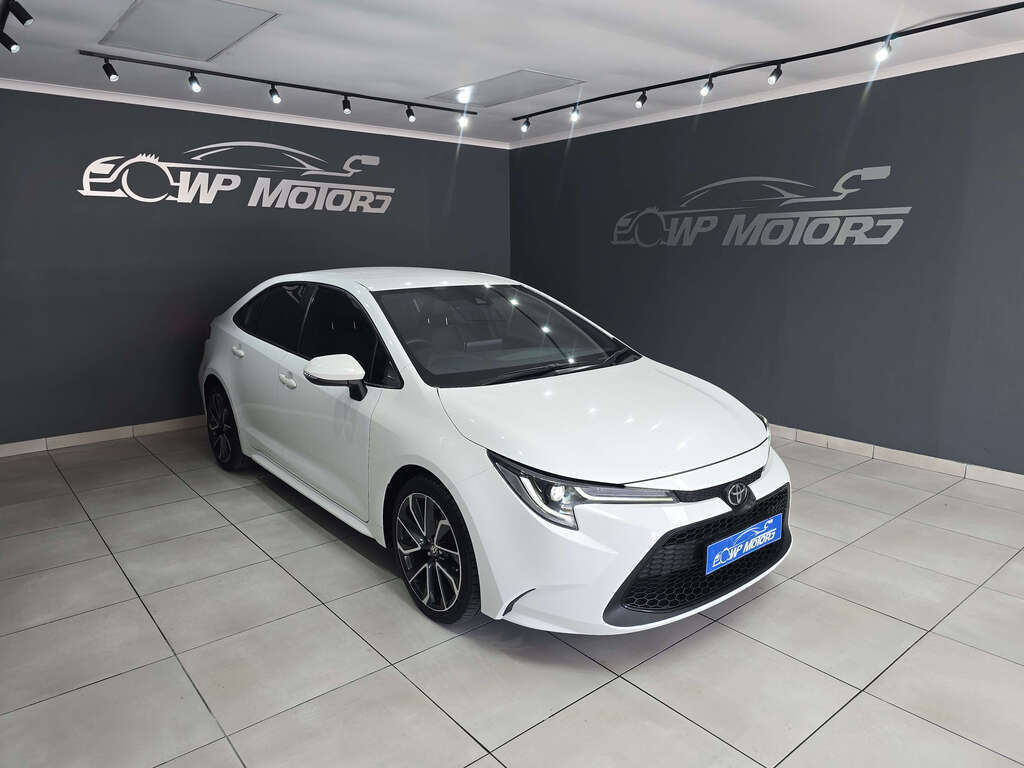 2022 Toyota Corolla 2.0 XR Q2FyTGlzdGluZzo1NDAzMzU R379900 | Avo Auto