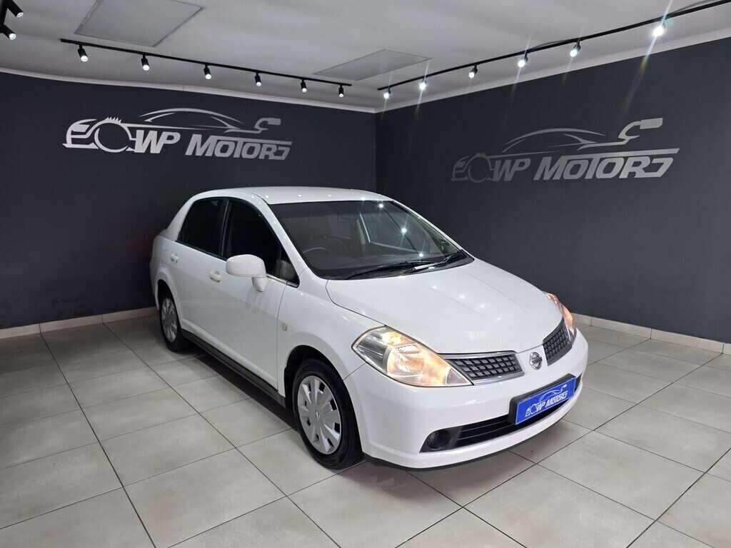2012 Nissan Tiida