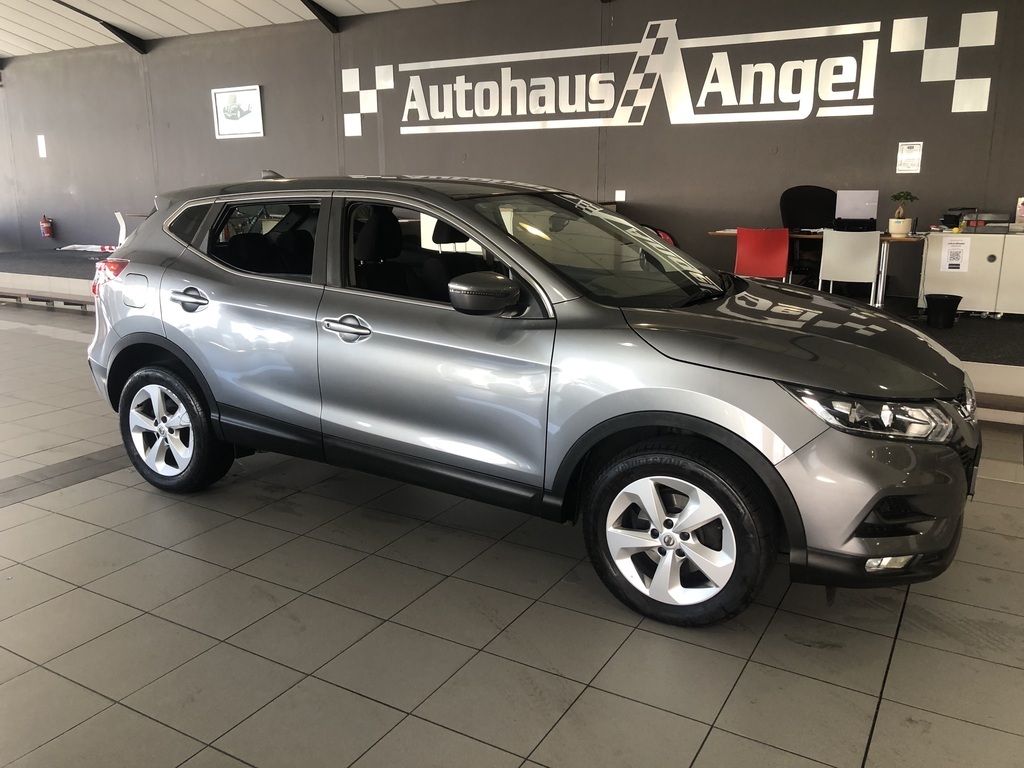 Nissan Qashqai 1.2 T Acenta CVT 