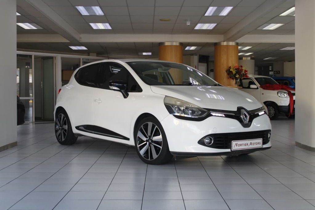 2014 Renault CLIO V for sale