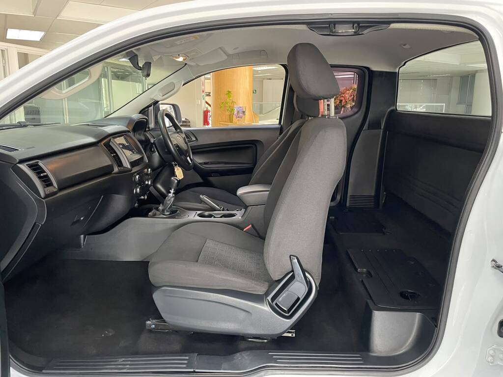 2022 FORD RANGER, White, 230000Kms, Manual, Bakkie Single Cab, Diesel, R299 900, Worcester