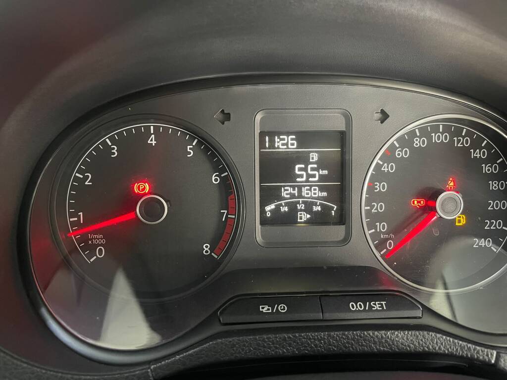 2020 VOLKSWAGEN POLO CLASSIC, White, 121858Kms, Manual, Sedan, Petrol, R199 900, Worcester