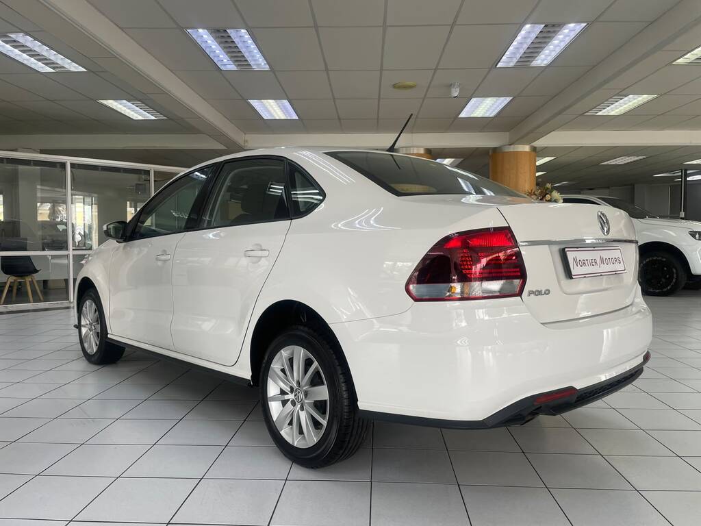 2020 VOLKSWAGEN POLO CLASSIC, White, 121858Kms, Manual, Sedan, Petrol, R199 900, Worcester