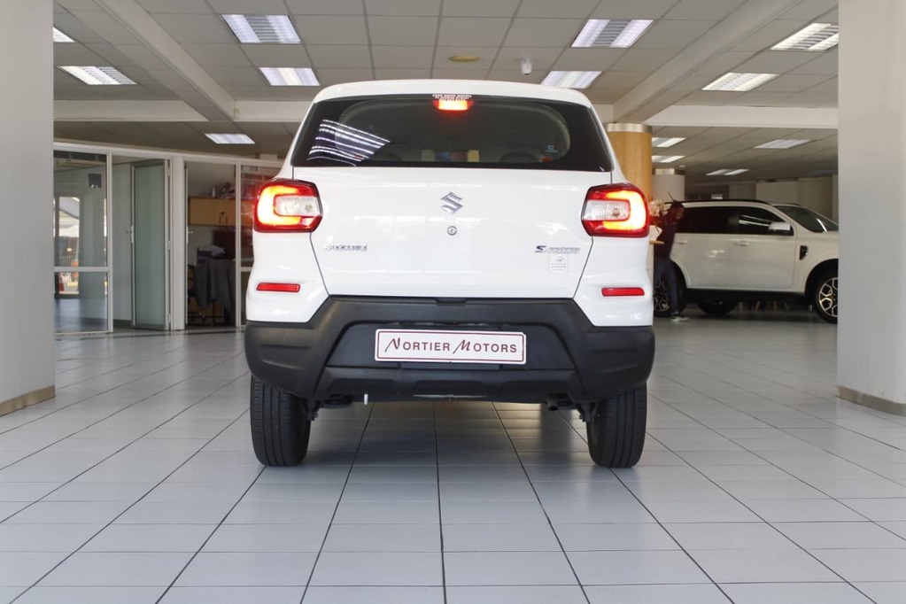 2021 SUZUKI S-PRESSO, White, 212000Kms, Manual, , Petrol, R119 900, Worcester