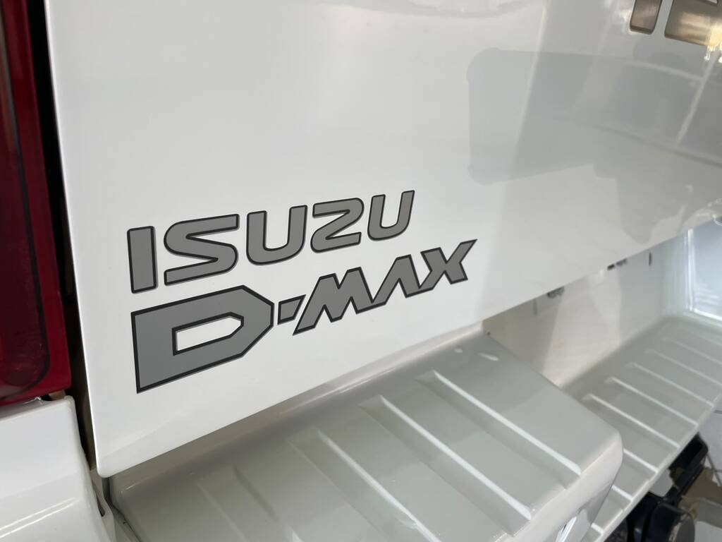 2023 ISUZU D-MAX, White, 167000Kms, Manual, Bakkie Double Cab, Diesel, R349 900, Worcester