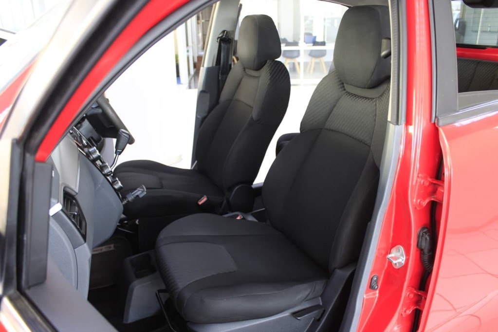 2020 MAHINDRA KUV 100, Red, 94000Kms, Manual, SUV, Petrol, R159 900, Worcester