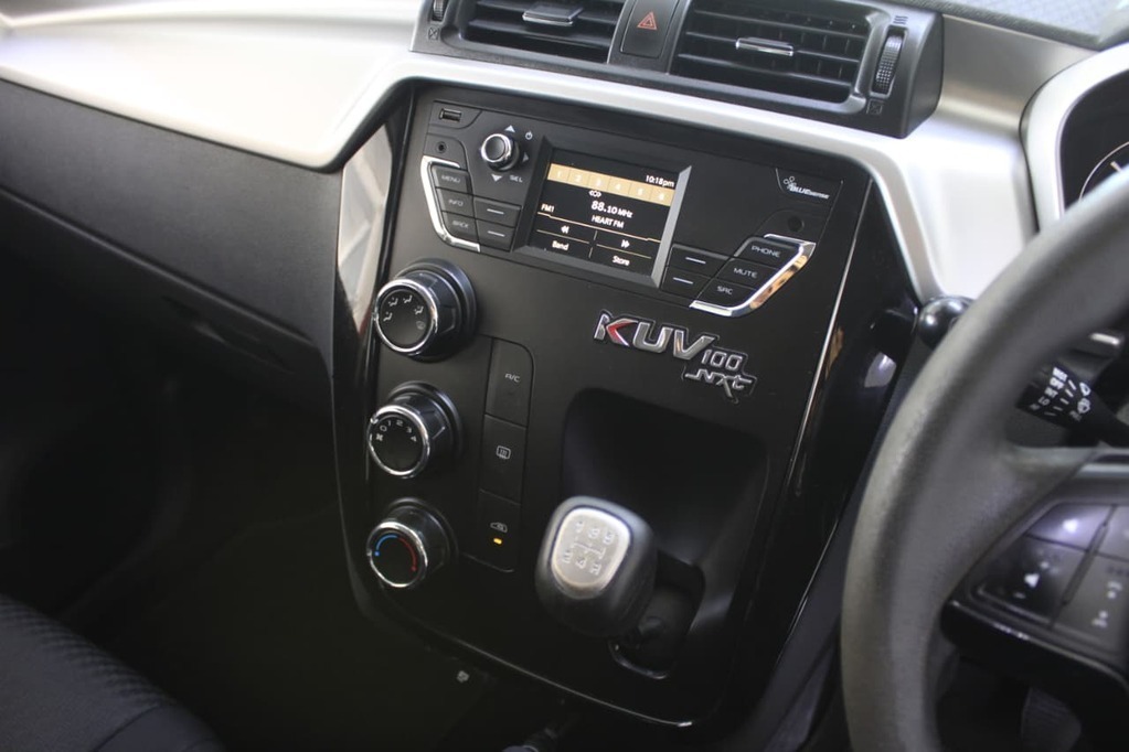 2020 MAHINDRA KUV 100, Red, 94000Kms, Manual, SUV, Petrol, R159 900, Worcester