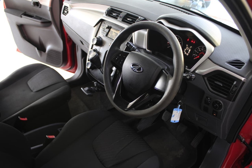 2020 MAHINDRA KUV 100, Red, 94000Kms, Manual, SUV, Petrol, R159 900, Worcester