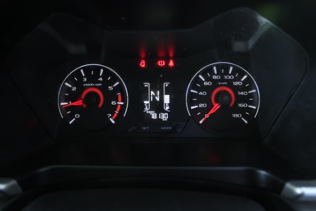 2020 MAHINDRA KUV 100, Red, 94000Kms, Manual, SUV, Petrol, R159 900, Worcester