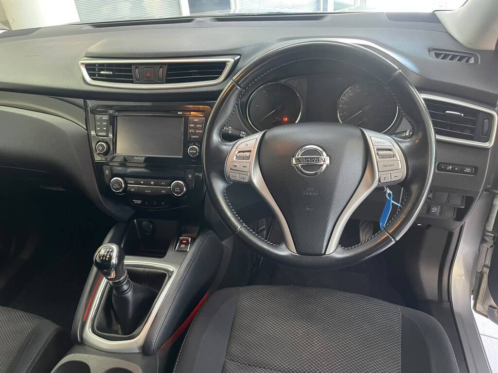 2018 NISSAN QASHQAI, Silver, 142000Kms, Manual, SUV, Diesel, R169 900, Worcester