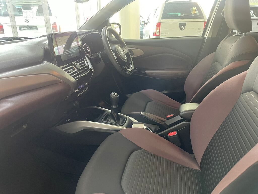 2024 SUZUKI FRONX, White, 27000Kms, Manual, , Petrol, R299 900, Worcester