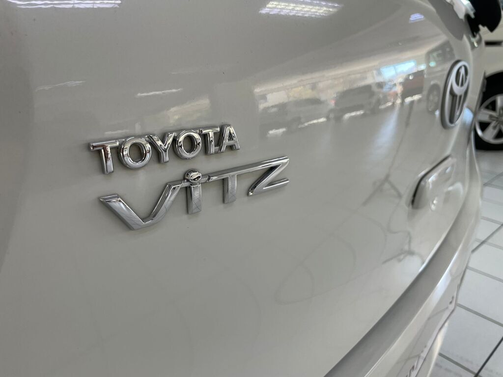 2024 TOYOTA VITZ, White pearl metallic, 33000Kms, Automatic, Hatchback, Petrol, R189 900, Worcester