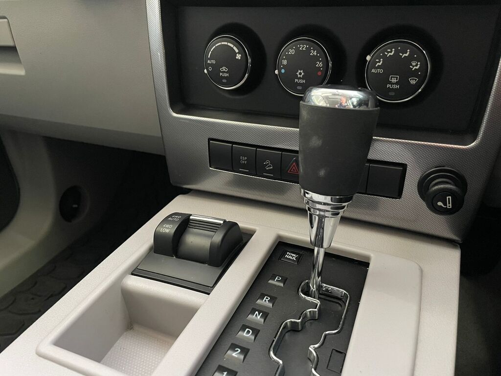2009 JEEP CHEROKEE, Silver, 144490Kms, Automatic, SUV, Petrol, R129 900, Worcester