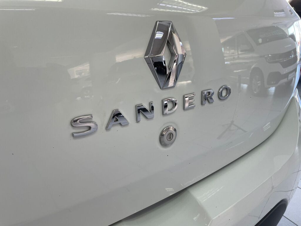 2018 RENAULT SANDERO, White, 120081Kms, Manual, Hatchback, Petrol, R139 900, Worcester