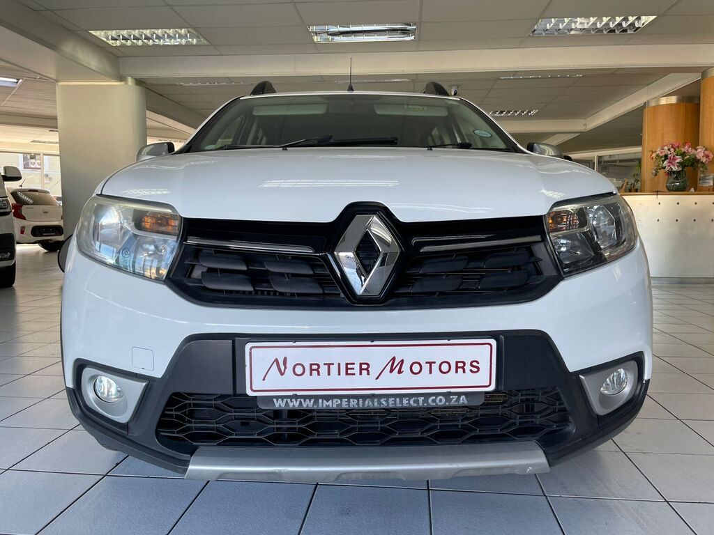 2018 RENAULT SANDERO, White, 120081Kms, Manual, Hatchback, Petrol, R139 900, Worcester
