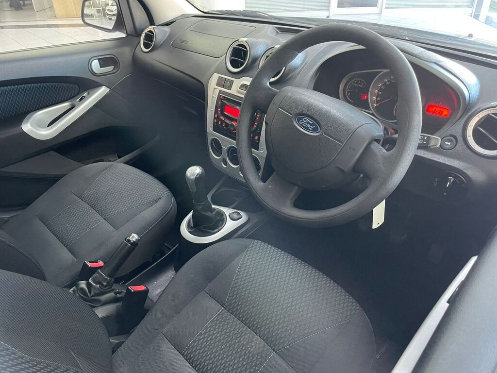 2016 FORD FIGO, Blue, 158140Kms, Manual, Hatchback, Petrol, R114 900, Worcester